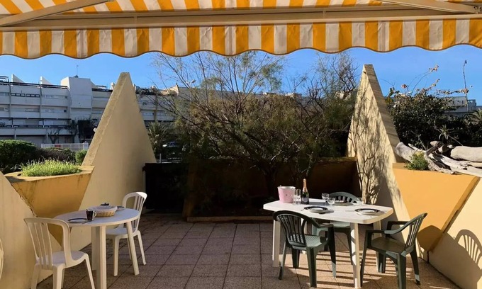 Naturist Village Apartment | Résidence Héliopolis Building E - HELIOPOLIS Building E - 2 people ground floor