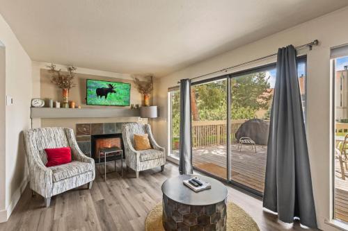 Park Meadows House | Racquet Club 18