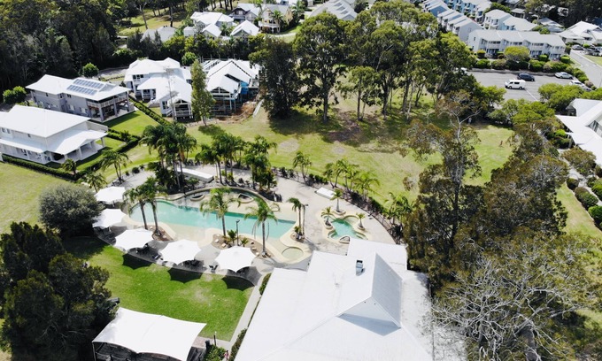 Cams Wharf Apartment | Raffertys Resort