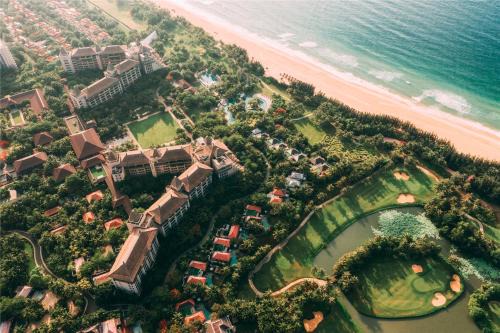Lingshui Resort | Raffles Hainan Clear Water Bay