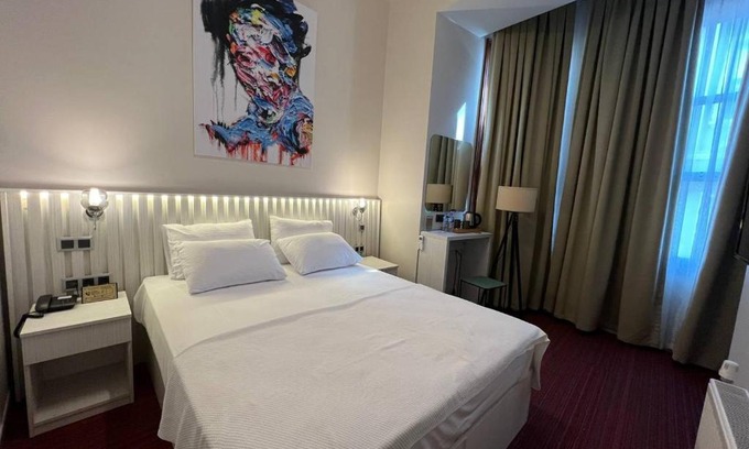 Taksim Hotel | Rafinn Hotel