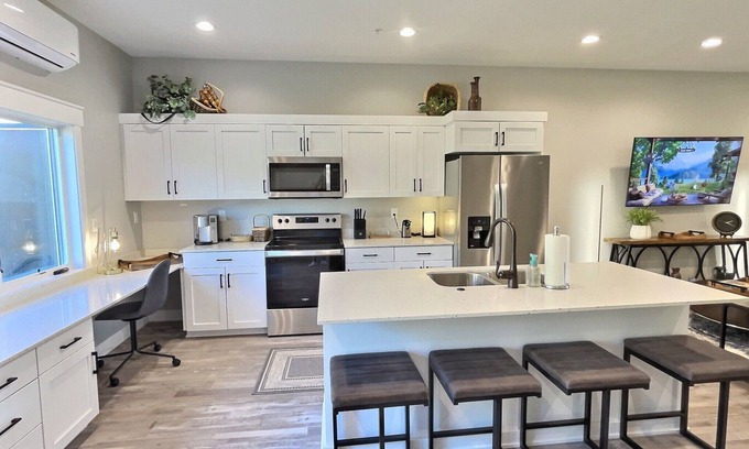Swan Valley Condo | RAINEY CREEK RETREAT