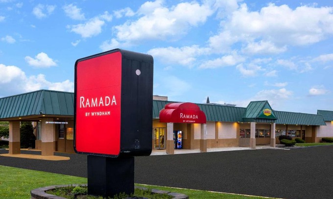 Rome Hotel | Ramada by Wyndham Rome - Verona
