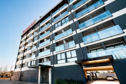 Asuncion Hotel | Ramada Suites by Wyndham Asuncion Aeropuerto