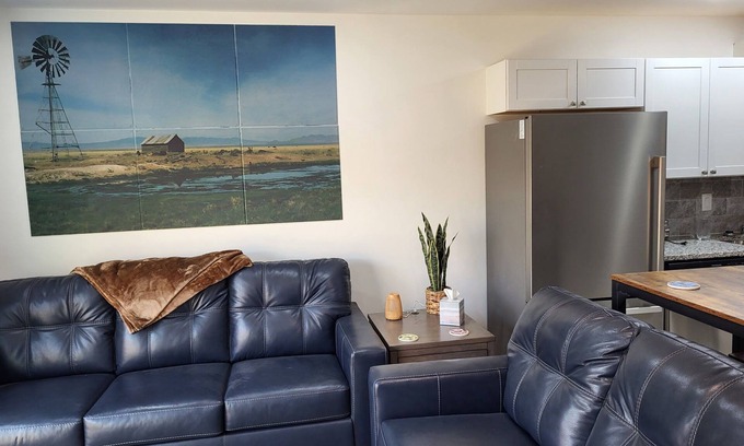 Truth or Consequences House | Rancher's Suite Unit 1