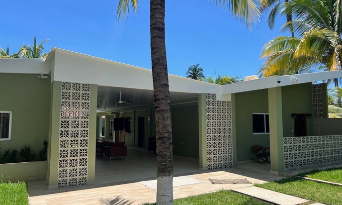 Acajutla House | Rancho CornoaDelMar Spacious 5 Bedroom Private Beach House w/AC and Hot Water