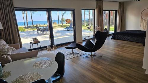 Joelahtme House | Rannamaja kümblustünni & saunaga