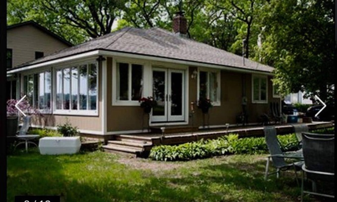 Lake St. Croix Beach Cottage | RARE 3 MONTH OPTION Luxury Cottage on the scenic St.Croix near Afton Alps
