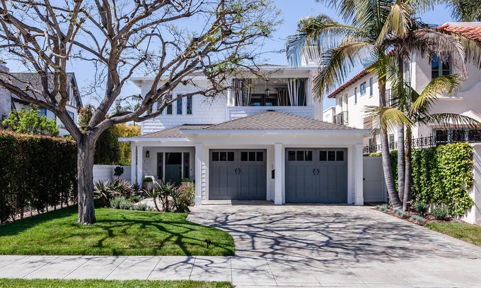 Coronado House | Rare Find 5 Bedroom Coronado Designer Coastal Home Near Beach