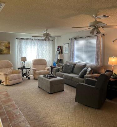 Meadview House | Rare four Bedroom MeadviewVacation Home - Grand Canyon West-Skywalk
