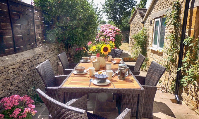 Stow-on-the-Wold Cottage | Rathbone Cottage