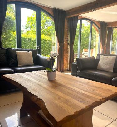 Towcester House | Rats Retreat at Tove Valley Cottages