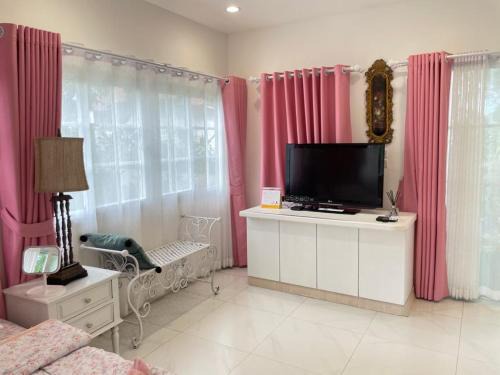 Mukdahan Villa | Raveena Mae Khong Riverview & Garden Resort Mukdahan