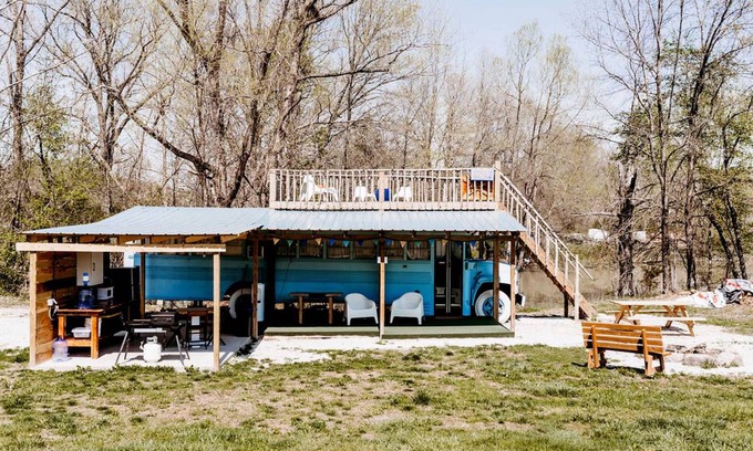 St. Clair RV Rental | Recreational vehicle (RV) ∙ 1 bedroom ∙ 8 guests