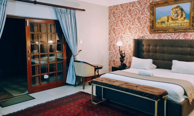 Muckleneuk House | Red Apple Guest House