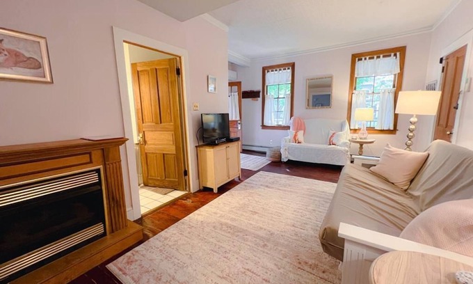 Cape May Apartment | Red Fox 2 Bedroom Suite