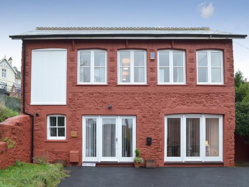 Torquay House | Red House