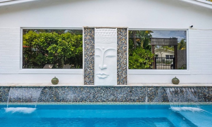 Delray Beach Villa | Red Palm Villas: The Saw Palmetto