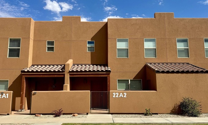 Moab South Valley House | Red Rock Views! I Pet-Friendly I Pool & Hot Tub I Trailer Parking