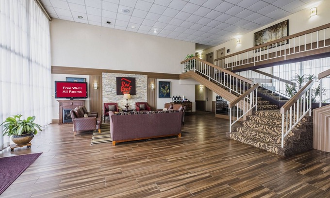 Meridian Hotel | Red Roof Inn Meridian