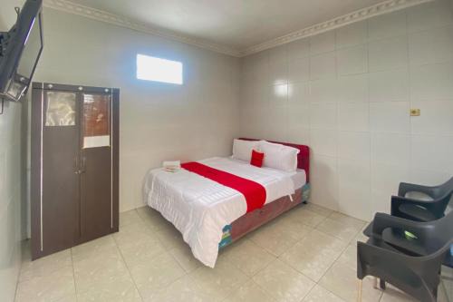 Siwalankerto House | RedDoorz Plus near Cito Mall Surabaya