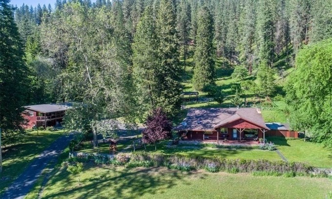 Kooskia House | Reflections Inn