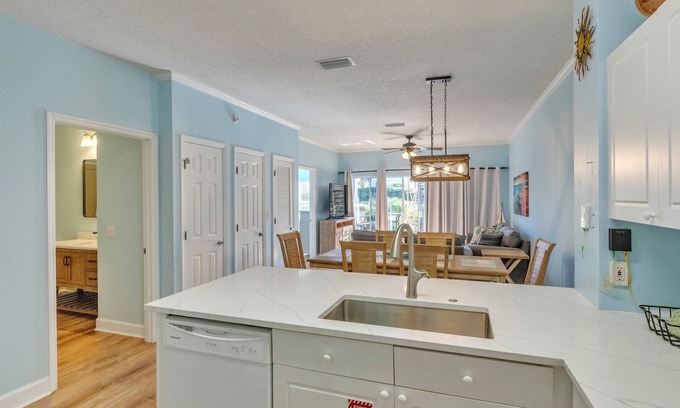 Frangista Beach Condo | Refreshed & remodeled charming 2-bedroom condo 80 steps away from Miramar Beach