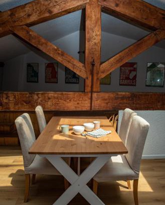 Bas-Vernet Apartment | Refuge sous les toits