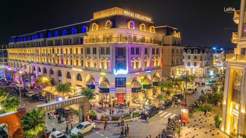 Bao Ninh Hotel | Regal Collection House