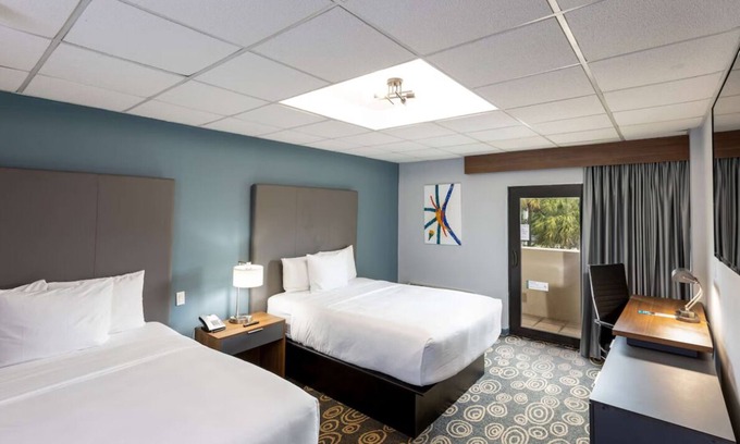 Flagami Hotel | Regency Miami by Sonest 2 bed