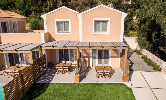 Erikousa Island House | Reiki Luxury Apartment