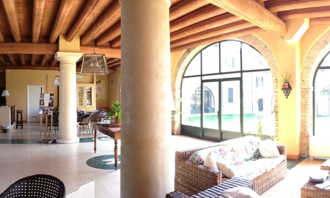 Peschiera del Garda House | Relais Corte Paradiso