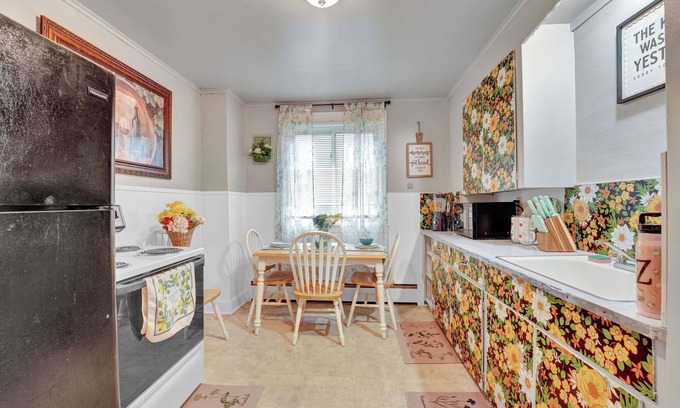 Rochester Apartment | Relax and enjoy the lush beauty of Flower City