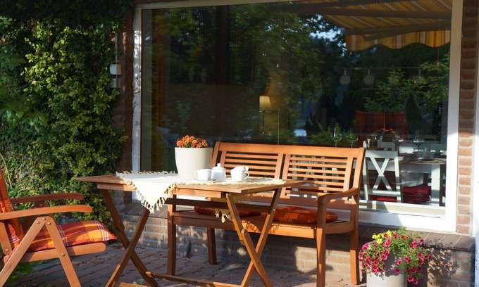 Lankau Apartment | Relax and unwind in attractive situated Apartment