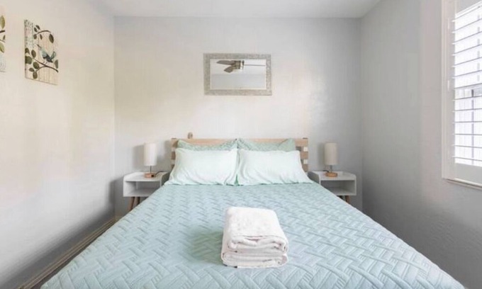 Temple Terrace House | Relax or work in this peaceful neighborhood near Busch Gardens