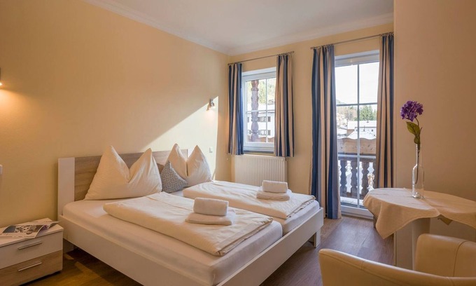 Landl Apartment | Relaxation in the Thierseetal: Cozy holiday apartment 7 in Tyrol - family paradise MoNi