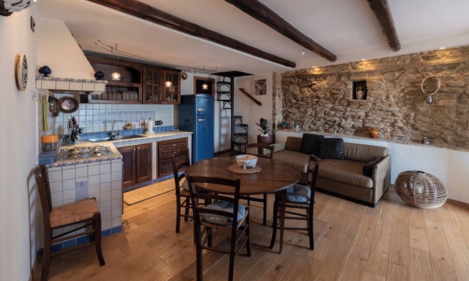 Pomarico Apartment | Relaxing apartment with beautiful views a few kilometers from Matera