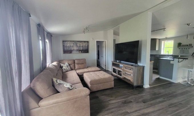 Elkhart Lake House | Relaxing home near Elkhart Lake