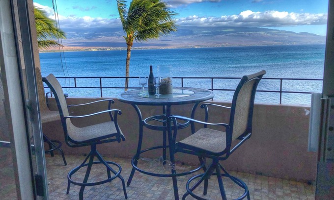 Maalaea Condo | Relaxing Ocean Front Views on Maui! Island Sands Condominium