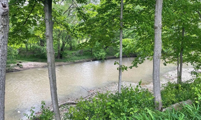 Radnor House | Relaxing River House Retreat