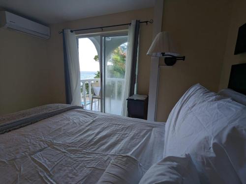 Tower Isle Apartment | Relaxing Space with an Awesome View