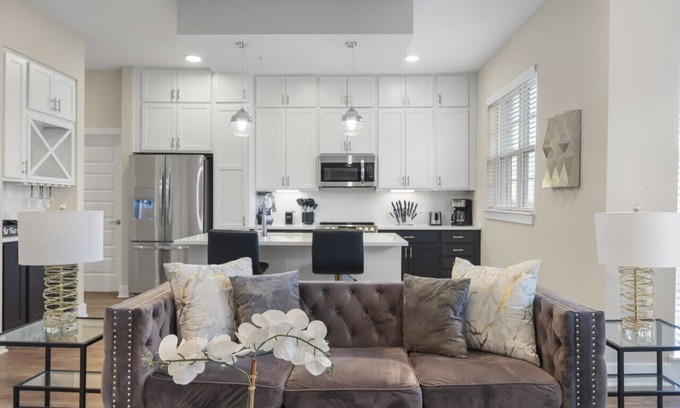 Charlotte Condo | Reluxme | Cozy 2BR Retreat Near Carowinds + Pool