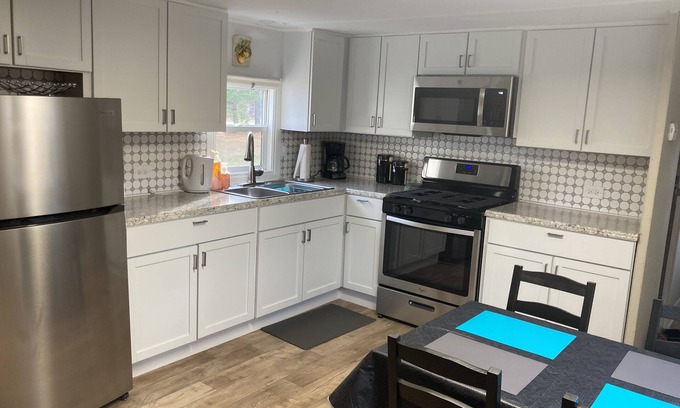 Necedah House | Remodeled, cozy, pet friendly cabin near lakes