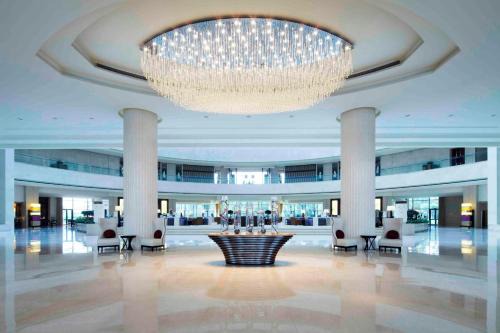 Hexi Hotel | Renaissance Tianjin Lakeview Hotel