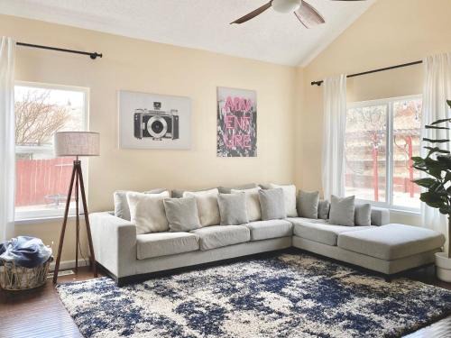 Northwest Reno House | Reno Gem 3 and a half Miles to DT, 40 Miles to Tahoe