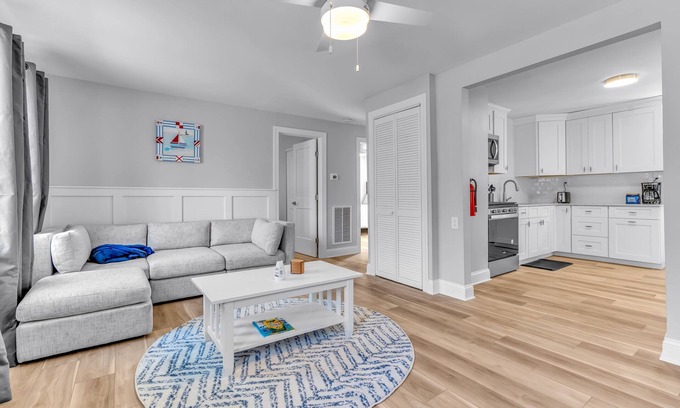 Green Creek House | Renovated | Beach | Games | Great Location