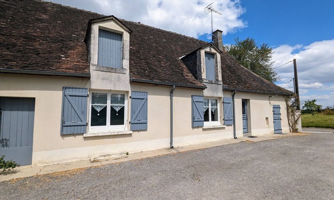 Argy Cottage | *Renovated Farmhouse in Berry: Near Forests, Castles, and Zoos*