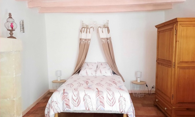 Sache House | Renovated house in pretty Touraine village