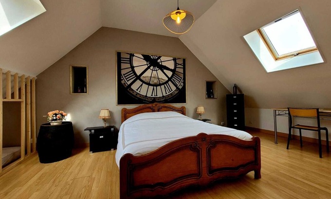 Avize Apartment | Renovated Loft in the Côte des Blancs near Epernay, the capital of Champagne