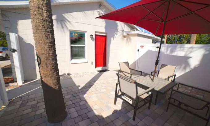 Oak Ridge House | Renovated studio/8min Universal/15 Disney/10 Dtown